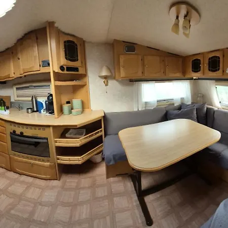 Campingvogn In-out Kemping *